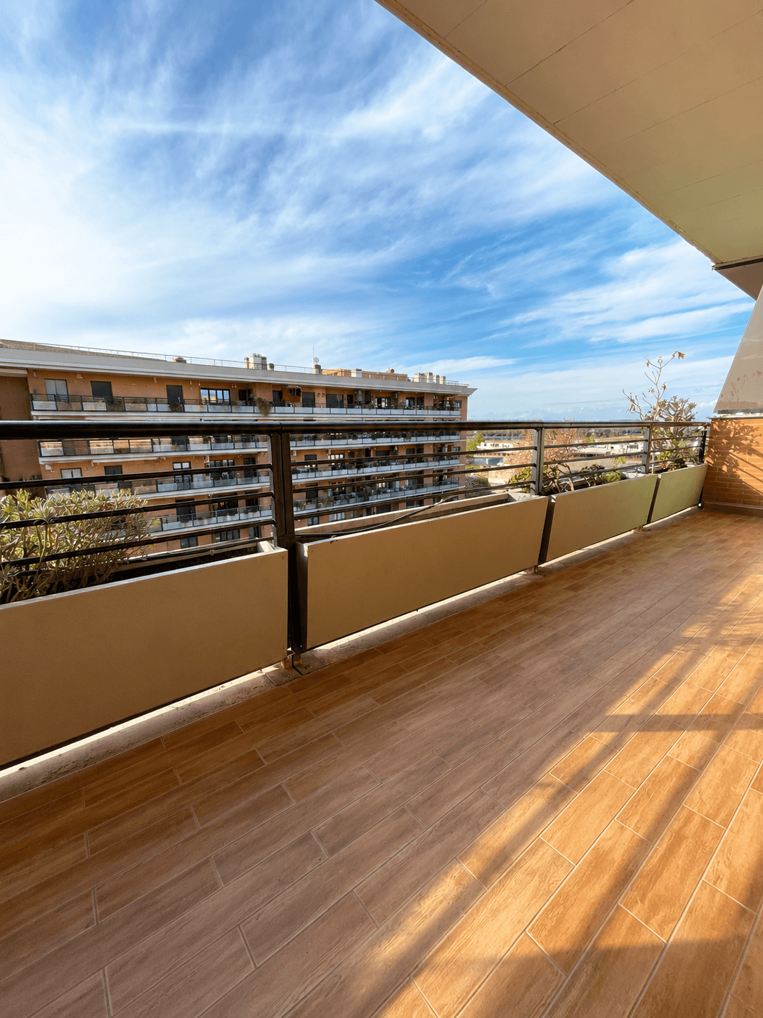 Lumina terrace